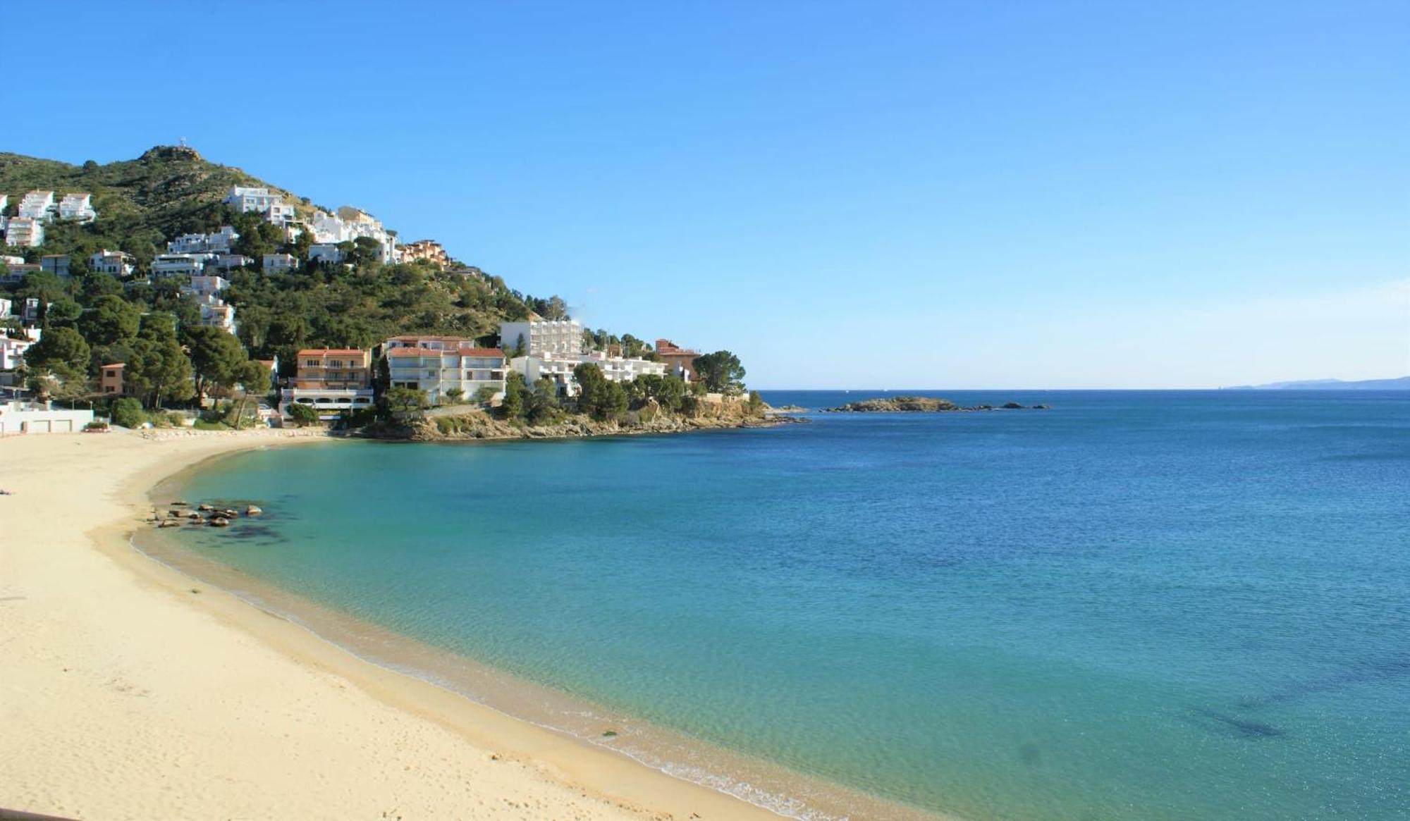 Apartamento En Roses Con Vistas Al Canal Y Piscina Buitenkant foto
